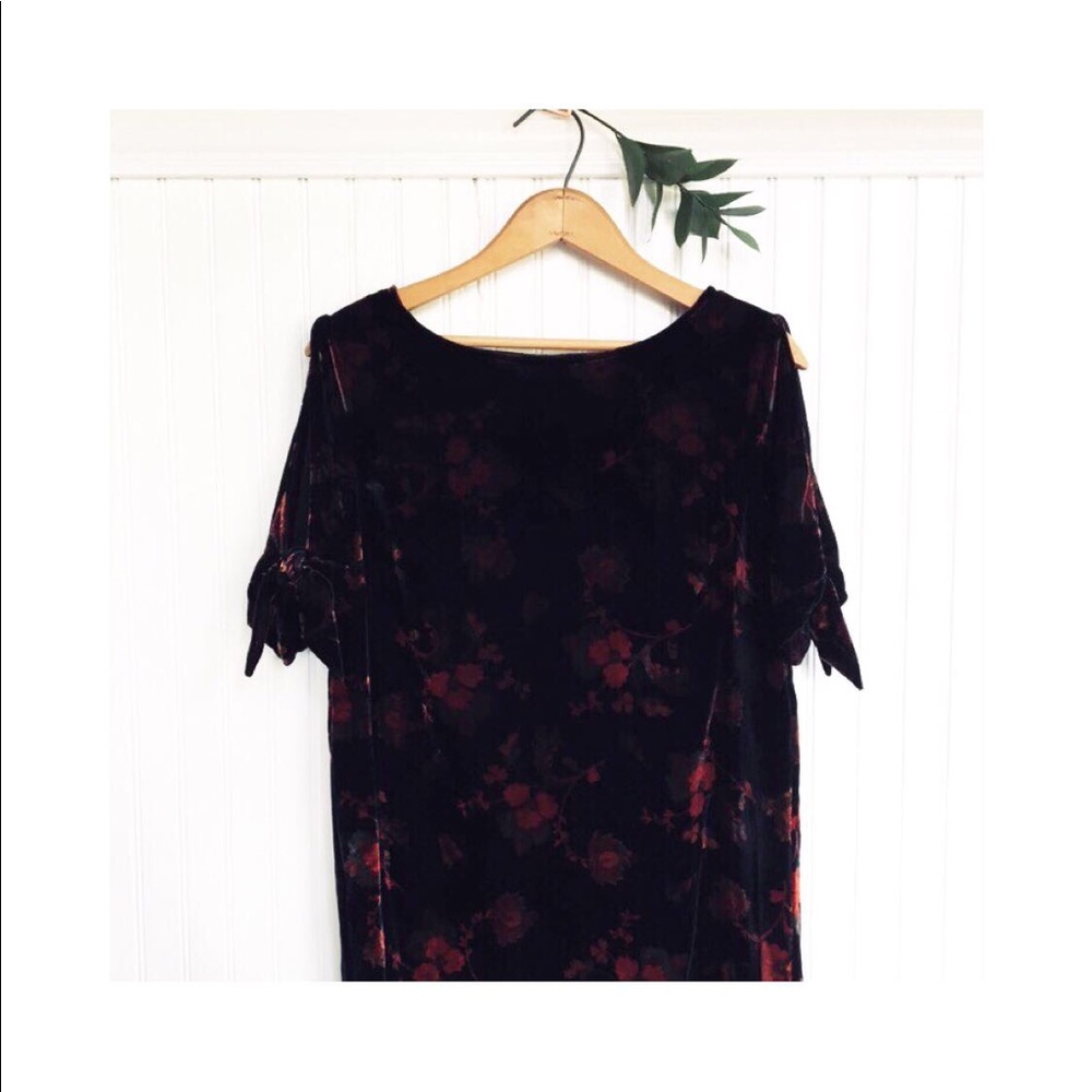 ❋ DRESS ❋